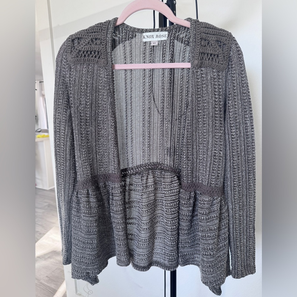 Knox Rose Gray Open Front Knit Cardigan XS Boho Crochet Detail Long Sleeve